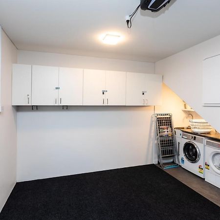 Urban Retreat Luxury City Stay Christchurch Exterior photo